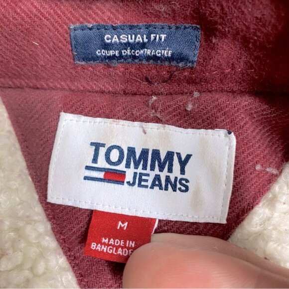Tommy Jeans Red Plaid Sherpa Lined Casual Fit Button Up Shacket Light Jacket M - Picture 3 of 16
